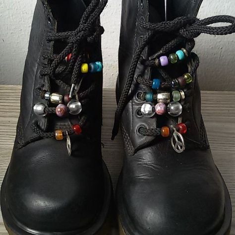 Doc Martens Laces Style, Doc Martens Shoes, Boots Diy, Doc Marten Boot, Boot Chains, Boho Hippie Chic, Embroidered Shoes, Boot Jewelry, Upcycled Fashion