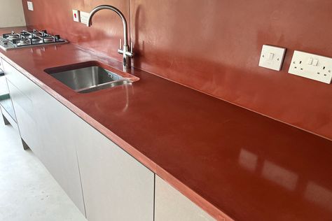 Concrete Worktops and Countertops - Living Concrete Polished Concrete Countertops, Concrete Countertops Colors, Concrete Kitchen, Textures And Tones, Kitchen Worktop, Polished Concrete, Concrete Countertops, Minimalist Kitchen, Surface Textures