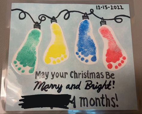 Christmas Footprint Crafts, Baby Footprint Crafts, Baby Christmas Crafts, Baby Art Crafts, Day After Thanksgiving, Nursery Crafts, December Crafts, Christmas Art Projects, Baby Art Projects