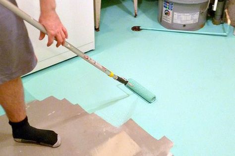 Painting a concrete floor in a home's basement Skoolie Office, Diy Floors, Paint Styles, Epoxy Floor Paint, Studio Makeover, Concrete Work, Basement Painting, Concrete Painting, Painted Concrete