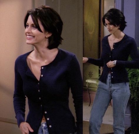 Friends Outfit, Short Grunge Hair, Really Short Hair, Mode Hippie, Monica Geller, Hair Inspiration Short, March 5, Short Hair Haircuts, Friend Outfits