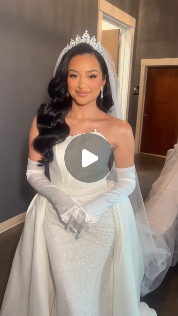 Charleston Bridal Hairstylist on Instagram: "Glammm QUEENNN perfection! 💖💖💖Congratulations Sandy, @svndyx3  you are stunning! 💍✨ Three years ago, I did Sandy’s hair for her birthday celebration when we first met, and now here we are doing her hair for her wedding 😭. Thank you so much for choosing me and having me be a part of your special day! 🤍🤍🤍  Side part glam waves @micki_hairartistry  Makeup @_andreaventura   Hollywood waves  Bridal glam waves  Bridal hair Charleston bridal hair  Wedding hair  Charleston wedding hair  Charleston bridal hairstylist  Charleston wedding hairstylist  Destination bridal hairstylist" Side Part Hollywood Waves, Bridal Glam Waves, Hollywood Curls Wedding, Hollywood Waves Bridal, Waves Bridal Hair, Glam Bridal Hair, Hollywood Glam Hair, Big Waves Hair, Hollywood Curls