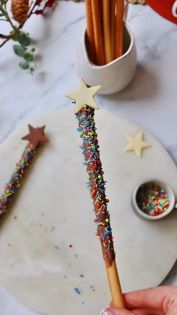 Bonfire Night Treats For Kids, Bonfire Activities For Toddlers, Bonfire Night Snacks, Christmas Candy Recipes For Kids, Bonfire Food Ideas Snacks, Bonfire Baking, Space Kids Crafts, Bonfire Treats, Bonfire Food Ideas