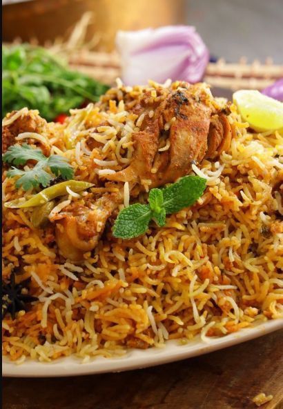 Chicken Dum Biryani Recipe, Chicken Starter Recipes, Chicken Biryani Recipe, Dum Biryani, Breakfast Recipes Indian, Chicken Biryani, Indian Cooking Recipes, Tasty Recipes Videos, Vegetarian Snacks Recipes