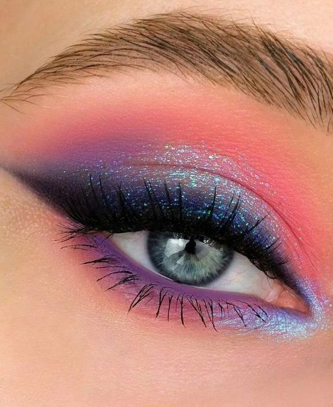 Drag Make-up, Opal Moonstone, Cute Eye Makeup, Make Up Inspiration, Smokey Eye Makeup Tutorial, Eye Makeup Pictures, Smink Inspiration, Palette Makeup, Crazy Eyes