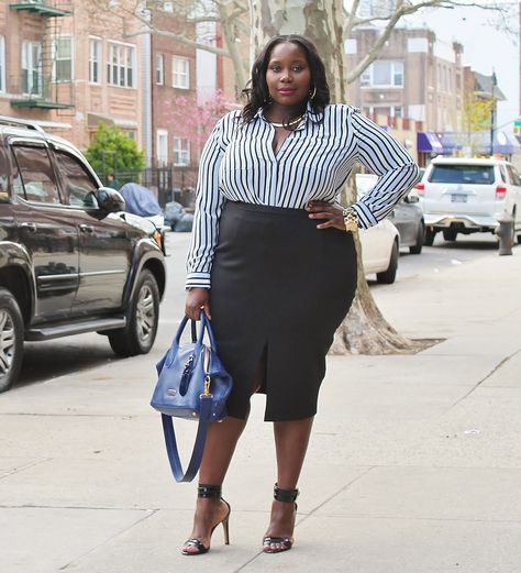 Office Chic http://stylishcurves.com/sexy-secretary-is-my-go-to-office-look/ Outfits For Chubby Girls, Mommy Makeover, Office Chic, Plus Size Brands, Curvy Women Outfits, Power Dressing, Plus Size Designers, Office Look, Curvy Plus Size