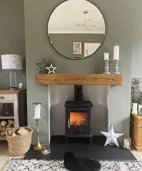 Cottage House Interior, Log Burner Living Room, Lounge Room Styling, Living Room Mantel, Cosy Living, Living Room Decor Fireplace, Cosy Living Room, Simple Living Room, Log Burner