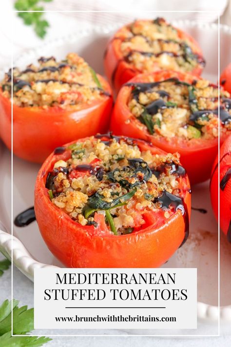 Spinach Stuffed Tomatoes, Mediterranean Vegetarian Recipes, Stuffed Tomatoes, Healthy Vegetable Recipes, Star Food, Spinach Recipes, Mediterranean Dishes, Burrito Bowl, Mediterranean Diet Recipes