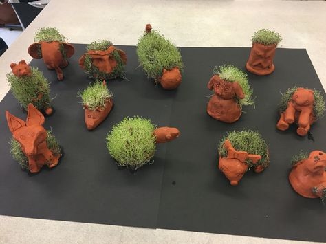 Clay Chia Pets Art Project Middle School Diy Chia Pet, High School Art Worksheets, High School Art Room, Middle School Projects, High School Ceramics, Clay Projects For Kids, High School Art Lessons, High School Art Projects, Sculpture Lessons