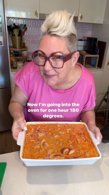 Stephanie Joy de Sousa on Instagram: "Follow @steph_cooks_stuff for daily recipes ⬇️ Hey, foodie friends! 🍲 Who’s ready to spice things up? I’ve got the ultimate comfort food with an exotic twist for you - Curry Chicken Bake. Super easy, amazingly tasty, and it only takes a few pantry staples. 😋 Ingredients: 1 jar tikka masala curry paste 1 can diced tomatoes 1 can water (use tomato can for measure) 1 can evaporated milk 4 chicken thighs, diced 1 onion, sliced 2 cups basmati rice Directions: Preheat your oven to 180C. In a baking dish, pour in your curry paste, tomatoes, water, and evaporated milk. Mix until combined. Add your diced chicken thighs, sliced onion, and basmati rice to the baking dish. Stir until everything is nicely coated. Cover your dish with foil and bake for 40 minu