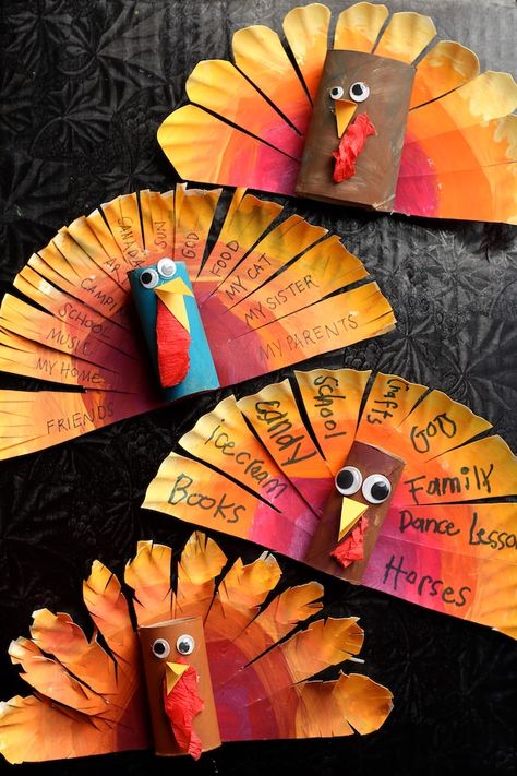 Thanksgiving Crafts Elementary, Art Toddlers, Gratitude Crafts, Thankful Crafts, Thanksgiving Art Projects, Thankful Turkey, Thanksgiving Crafts Preschool, Easy Thanksgiving Crafts, Thanksgiving Paper