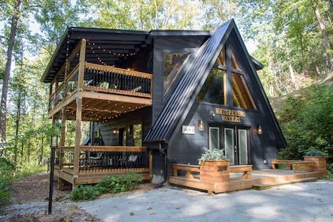 1 Bedroom Cabin, Black Cabin, A Frame House Plans, Down Town, Bedroom Cabin, A Frame Cabin, A Frame House, Tiny House Cabin, Design Exterior