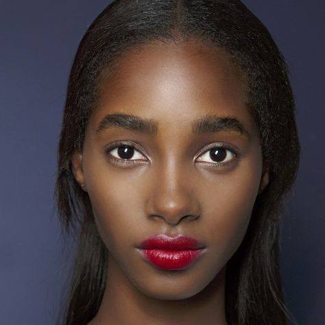 Can You Guess the Most Googled Beauty Product That Beat Out Red Lipstick? via @ByrdieBeauty Viral Tiktok Makeup, Tiktok Makeup, Mascara Tips, Lower Lashes, Viral Tiktok, African Diaspora, Make Me Up, Red Lipstick, Makeup Techniques