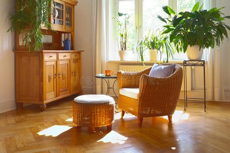 Sunny living room wicker chair. Sunny living room in warm colors with wicker arm , #Aff, #wicker, #chair, #warm, #Sunny, #living #ad Dnevne Sobe Ideje, Plants Symbolism, Dnevna Soba Ideje, Living Room Plants Decor, Latest Decorating Trends, Dnevna Soba, Garden Living Room, Vintage Cupboard, Indian Living Rooms