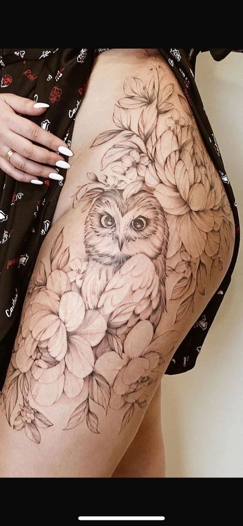 White Owl Tattoo, Owl Thigh Tattoos, Owl Tat, Owl Tattoo Sleeve, Side Tattoos Women, Owl Tattoo Drawings, Cute Owl Tattoo, Hip Thigh Tattoos, Owl Tattoo Design