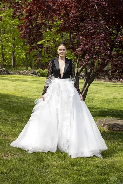 Lace Tuxedo, Outer Tulle, Two Piece Gown, Trendy Bride, Tulle Balls, Ball Skirt, Ball Gown Skirt, Traditional Bride, Classic Wedding Dress