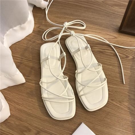 Ivory Shoes, Fairy Style, Dr Shoes, Roman Sandals, Fairy Fashion, Beach Fashion, Strap Shoes, Lace Up Sandals, Casual Flats