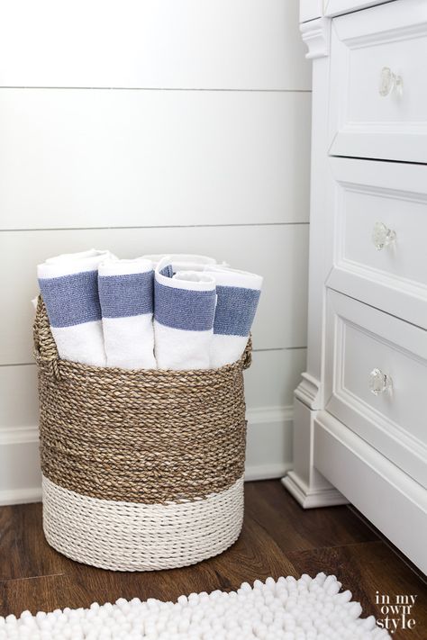 How to decorate using large baskets in every room in your home. They can be used to hold, store and decorate. How To Display Towels, Display Towels, Bath Towel Storage, Towel Display, Towel Basket, Build A Table, How To Roll Towels, How To Fold Towels, Smitten Kitchen