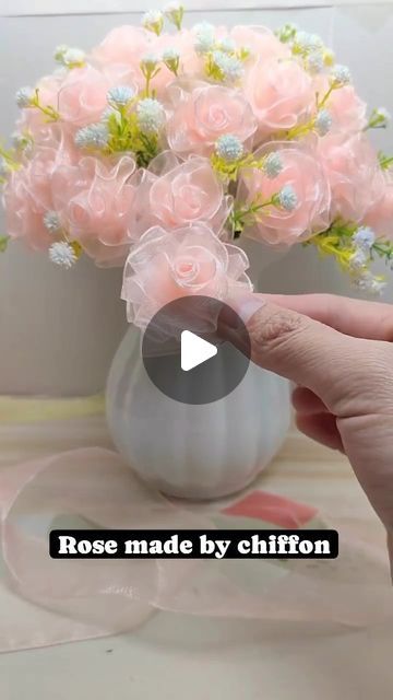 Diy Cloth Roses, Cloth Flowers Diy Fabric Roses, Diy Fabric Flowers Tutorial, Sewing Flowers On Clothes, Cloth Flowers How To Make, Tulle Flowers Diy, Organza Flowers Diy, Diy Cloth Flowers, Flower Making With Cloth