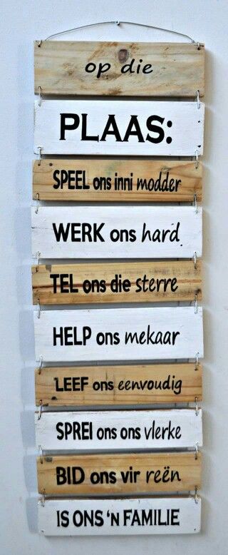 3 Geskenk Idees, Driftwood Art Diy, Suid Afrika, Wooden Signs Diy, Afrikaanse Quotes, Afrikaans Quotes, Paper Wreath, Camping Furniture, Garden Deco