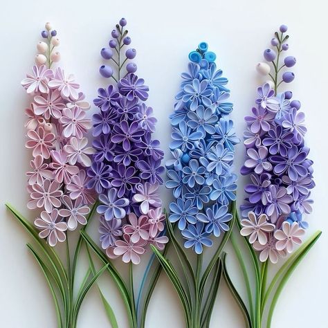 Quilling Lavender Flowers, Quilled Wall Art, Quilling Designs For Beginners, Quilling Hyacinth, Quling Ideas Beautiful, Quilling Flower Bouquet, 3d Quilling Ideas, Quilling Plants, Peacock Quilling