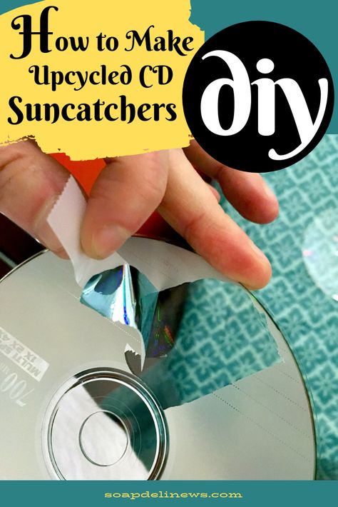 Cd Suncatchers, Crafts With Cds, Recycled Crafts Kids Projects, Cd Crafts Diy, Old Cd Crafts, Recycled Cds, Suncatcher Diy, Recycled Crafts Kids, Diy Suncatchers