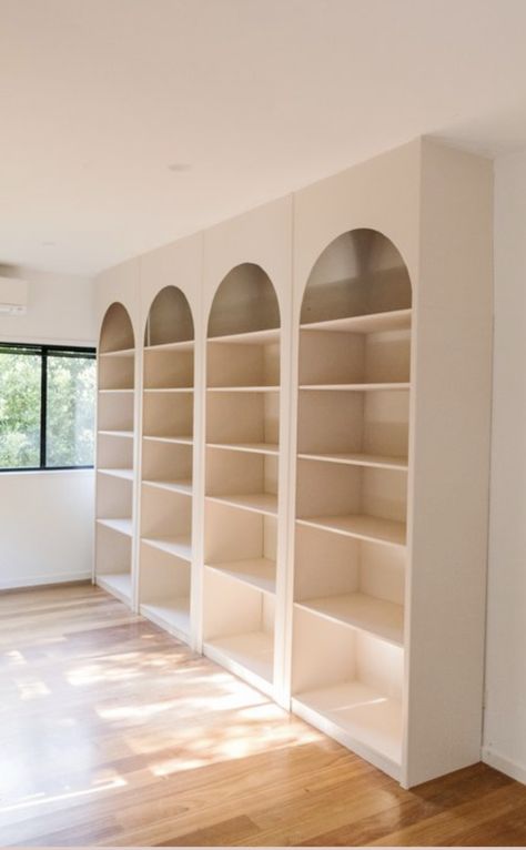 Build In Arch Shelf, Arched Wall Shelves, White Arched Bookcase, Diy Arched Bookshelves, Arch Shelf Diy, Arch Wall Shelves, Diy Tall Bookshelf, Arched Shelving Unit, How To Build An Arched Bookshelf