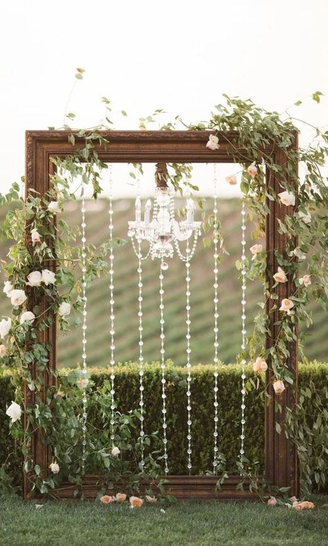 Decor Photobooth, Diy Wedding Arch, Whimsical Wedding Decorations, Wedding Arch Rustic, Wedding Chandelier, Arch Decoration, Wedding Arbour, Arch Decoration Wedding, Wedding Ceremony Backdrop