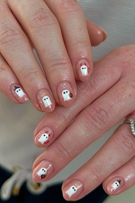 25 Super Cute Ghost Nails & Halloween Nails to Try This Year Halloween Charm Nails, Ghost And Pumpkin Nails, Ghost Nail Designs, Ghost Nails Halloween, Cute Ghost Nails, Mushroom Nails, Ghost Nail, Ghost Nails, Pumpkin Nail Art