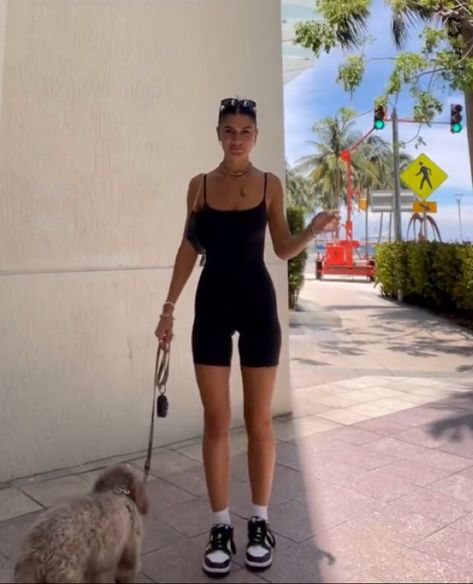 Biker Shorts Jumpsuit Outfit, Black Romper Aesthetic, Unitard Outfit Aesthetic, Workout Bodysuit Shorts, Gym One Piece Outfit, Short Bodysuit Outfit Women, Body Suit Outfits Shorts, Short Jumpsuit Outfit Casual Summer, Active Vacation Outfits