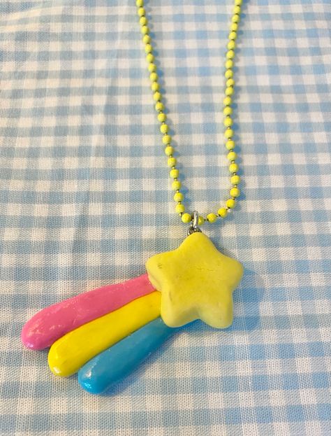 Kid Core Accessories, Clowncore Accessories, Shooting Star Aesthetic, Kidcore Accessories, Kid Core Outfits, Shooting Star Necklace, Silly Clothes, Mabel Pines, Funky Jewelry