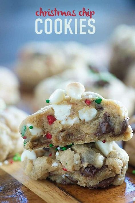 Easiest Christmas Cookies, Chocolate Chip Christmas Cookies, Buns In My Oven, White Chocolate Chip, White Chocolate Chip Cookies, Christmas Sprinkles, Christmas Cookies Easy, Cookies Chocolate, Xmas Cookies