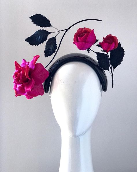 Love Lotus Millinery on Instagram: “Floating Roses - inspired by vintage fabrics. A sneak peek of what will be coming up in my new collection. Very me. #millinery #roses” Floating Roses, Sunset Spring, Fascinator Hats Diy, Race Wear, Races Fashion, Floral Hat, Paper Hat, Diy Hat, Hat Ideas