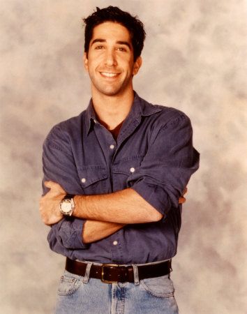 Ross Gellar Friends Outfits, David Schwimmer, Ross Geller, Friends Cast, Hottest Male Celebrities, Friends Moments, Matthew Perry, Actrices Hollywood, Friends Party