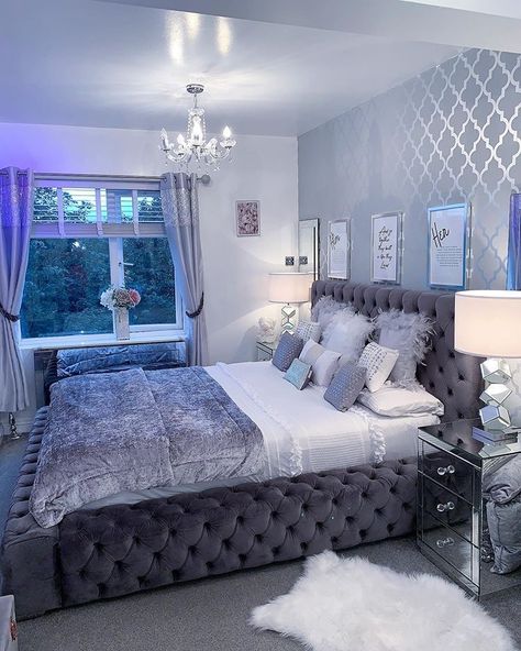 Bedroom Ideas Purple And Grey, Silver Bedroom, Hiasan Bilik Tidur, Luxury Room Bedroom, Redecorate Bedroom, Teen Bedroom Decor, Luxury Rooms, Girl Bedroom Decor, Stylish Bedroom