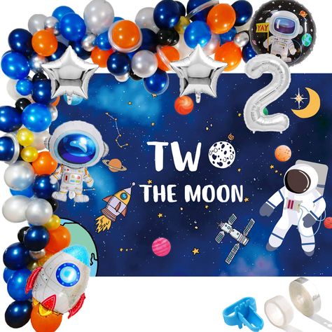 Two The Moon Birthday Party, Space Balloons, Moon Birthday Party, Moon Birthday, Two The Moon, Balloons Arch, Dessert Table Backdrop, Space Man, Moon Party