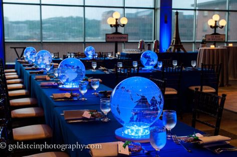 Around The World Prom Theme, Travel Centerpieces, Travel Theme Bridal Shower, Around The World Theme, Travel International, Travel Party Theme, Gala Ideas, Prom Theme, Event Hall