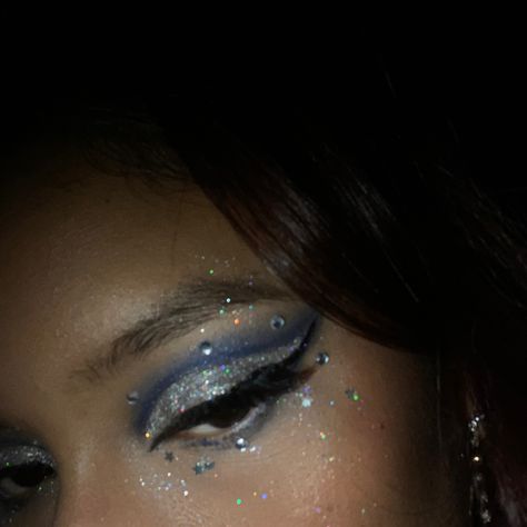 @falsee_godd on ig Theater Eye Makeup, Sparkly Concert Makeup, Eye Makeup Euphoria Inspired, Blue Eye Makeup With Rhinestones, Sparkly Glam Makeup, Blue And Silver Makeup Looks For Prom, Silver Sparkly Makeup, Blue Concert Makeup, Baby Blue Prom Makeup