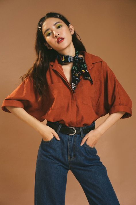 Look Boho Chic, Mode Retro, Outfit 90s, Winter Mode, 90s Outfit, Mode Inspo, 가을 패션, 여자 패션, Mode Vintage