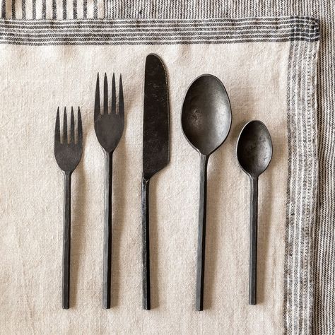 Cocktail Tools, Black Cutlery, Black Flatware, Foods With Iron, Cheese Knife Set, Iron Accents, Urban Farmhouse, Soup Spoon, Salad Fork