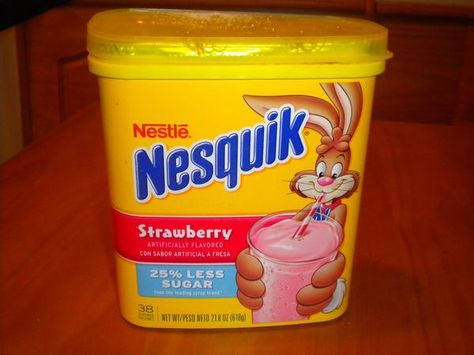 90s food | Back in the Day | Childhood Food from the 90s | 53Pics 90s Nostalgia Food, 2000s Food Uk, Childhood Food 2000s, Childhood Food Memories, 90’s Food, 2000 Food, Nostalgia Food, 2000s Food, Strawberry Nesquik