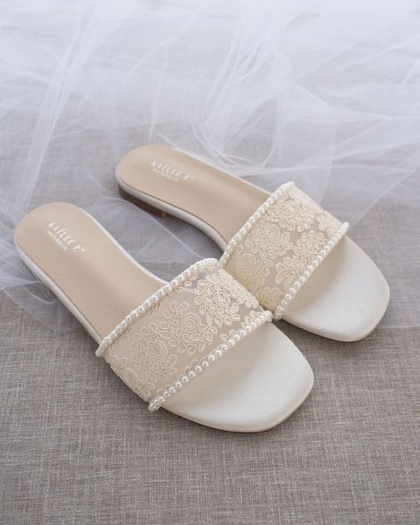 Crochet flat sandals for classic and dressy look with added mini pearls. Simple and easy wear for brides, bridesmaids and wedding parties.DETAILS:COLORS AVAILABLE: White & IvoryUPPER: Synthetic upper and liningMATERIALS: Mandmade outsole STYLE NAME: ASHLEY Simple Chappals For Women, Couples Jewellery, David Dubnitskiy, Fancy Sandals, Crochet Flats, Shoes Heels Classy, Wedding Mehndi, Fancy Jewellery Designs, Shoes Outfit Fashion