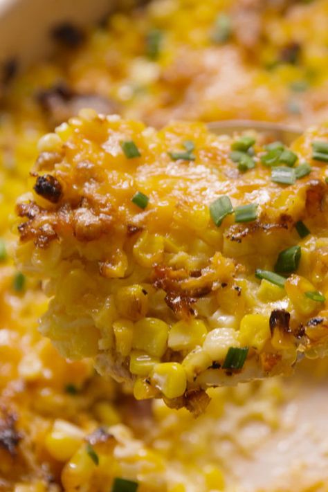 Baked Creamed Corn, Easy Dinner Casserole Recipes, Thanksgiving Vegetable Sides, Sweet Corn Recipes, Thanksgiving Vegetables, Corn Side Dish, Creamed Corn Recipes, Best Thanksgiving Side Dishes, Dinner Casserole Recipes