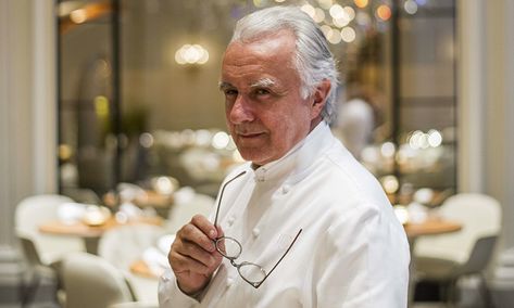 Alan Ducasse Jean Imbert, Plaza Athenee, Dinner In Paris, Alain Ducasse, Tv Chefs, Vegetarian Menu, Star Chef, Quiche Lorraine, Paris Cafe