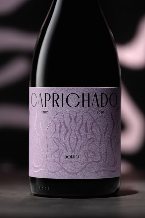 Caprichado Wine – Packaging Of The World Champagne Design Packaging, Wine Bottle Etiquette, Organic Wine Label Design, Rose Wine Packaging, Unique Wine Packaging, Wine Bottle Labels Design, Premium Wine Label Design, Champagne Bottle Design, Art Nouveau Packaging