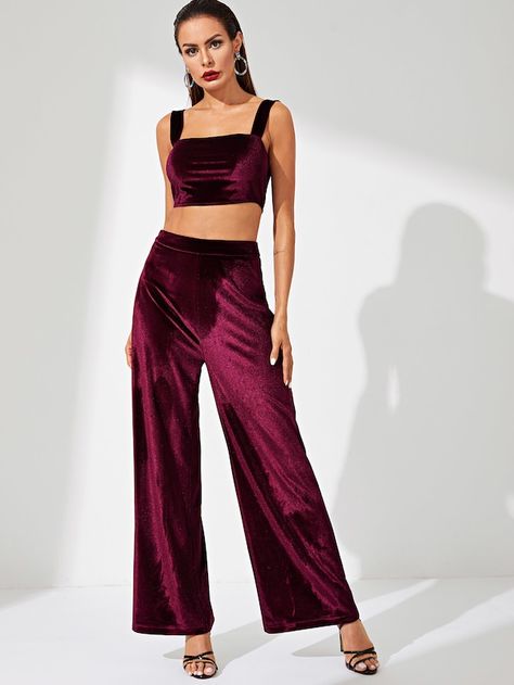 Thick Strap Velvet Crop Top & Palazzo Pants Co-Ord -SheIn(Sheinside) #velvet #ootd #outfit #style #outfitoftheday Velvet Top And Pants, Velvet Crop Top Outfit, Velvet Two Piece Outfit, Velvet Top Designs, Crop Top Palazzo, Velvet One Piece, Tops Manga Larga, Tartan Plaid Dress, Black Velvet Top