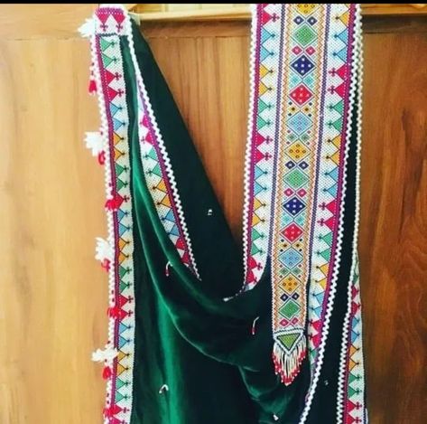 Moti Work Chundadi, Khatli Work Moti Chundadi, Dal Moti Khambha Chuni, Dal Moti Blouse Design, Pokhvani Chundadi Design, Khambha Chundadi Designs, Mrg Chundadi, Toran Designs Doors Moti Khatli, Machi Work