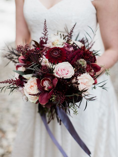 Burgundy Dahlia Wedding Bouquet, Roses And Dahlias, Unique Wedding Bouquet, Blush Bouquet Wedding, Burgundy And Blush Wedding, Nice Flowers, Fall Wedding Color Palette, Fall Wedding Bouquets, Fall Wedding Flowers