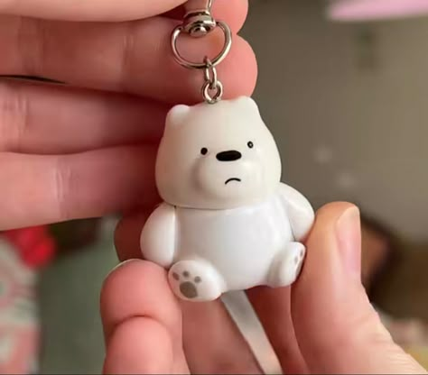 Clay Bear, Polymer Clay Kawaii, Clay Keychain, Sculpture Art Clay, Clay Inspo, Tanah Liat, Clay Things, Clay Diy Projects, Clay Crafts Air Dry