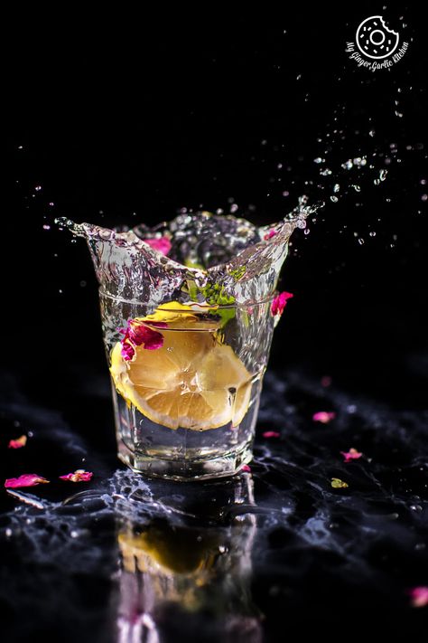 Water Splash Photography! Splash Water Photography, Water Still Life Photography, Drink Splash Photography, Liquid Photography Ideas, Splash Drink Photography, Still Water Photography, Food Splash Photography, Water Splash Photoshoot, Water Splash Product Photography